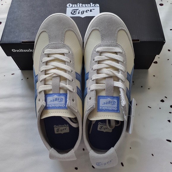 Onitsuka Tiger by Asics Other - Onitsuka Tiger by Asics Men's Cream & Blue Low-Profile Sneaker